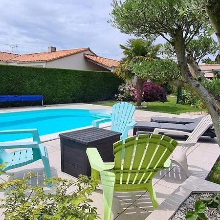 2 logements séparés indépendants jusqu'à 5 personnes, piscine chauffée à 3 min du Puy du Fou Les Épesses Exterior foto