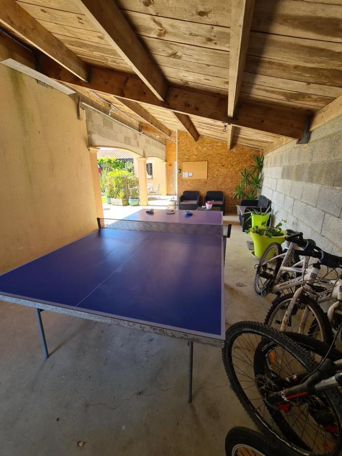2 logements séparés indépendants jusqu'à 5 personnes, piscine chauffée à 3 min du Puy du Fou Les Épesses Exterior foto