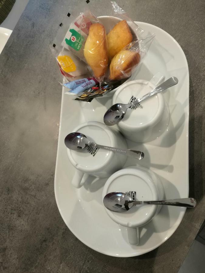 2 logements séparés indépendants jusqu'à 5 personnes, piscine chauffée à 3 min du Puy du Fou Les Épesses Exterior foto